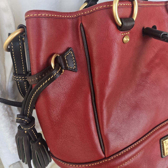Dooney & Bourke RED BUCKLEY Bag - Picture 3 of 13